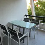 Dans Avec Piscine Proche