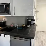 شقة Dans Avec Piscine Proche *