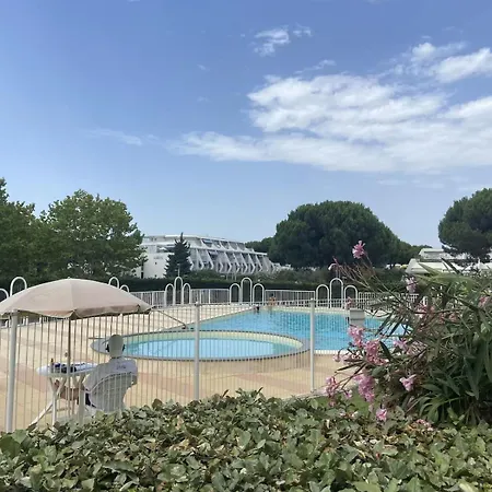 Dans Avec Piscine Proche La Grande-Motte